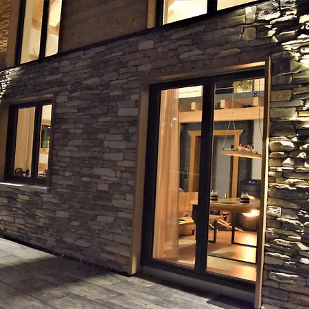 Alpenchalet Allgäu Vakantiehuis Oy-Mittelberg