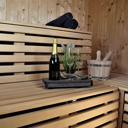 Vakantiehuis Alpenchalet Allgäu Oy-Mittelberg