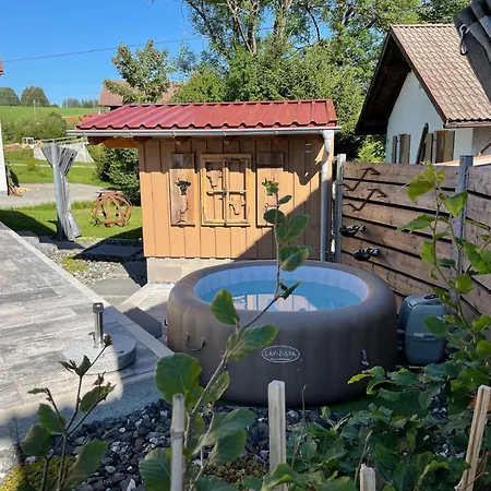 Alpenchalet Allgäu Oy-Mittelberg