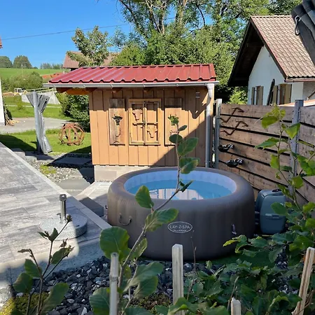 Alpenchalet Allgäu Oy-Mittelberg